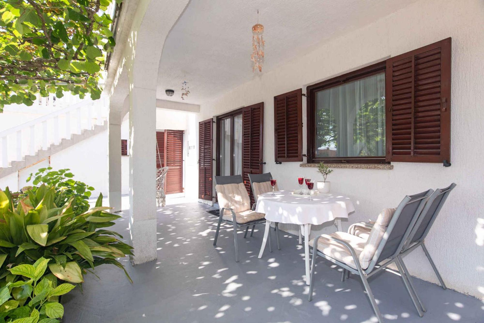 Apartments In Njivice/Insel Krk 34038 Dış mekan fotoğraf
